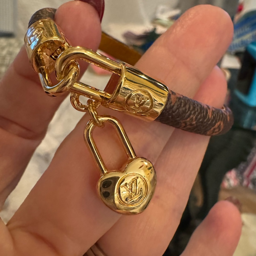 I’ve heart lock bracelet new - Picture 4 of 4